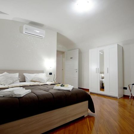 Montesantogroup Apartments Napoli Esterno foto