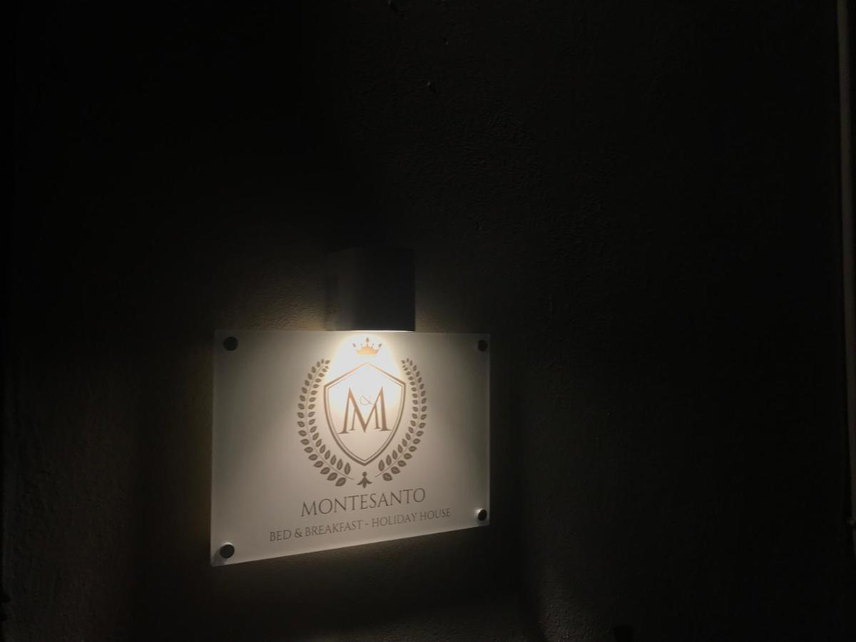 Montesantogroup Apartments Napoli Esterno foto